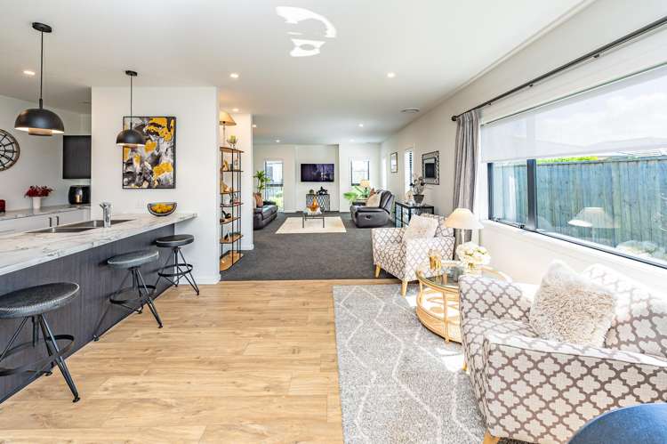 4 Simon Street Tawhero_7