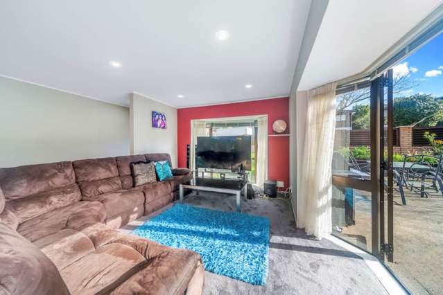 1/2 Channing Crescent Botany Downs_4