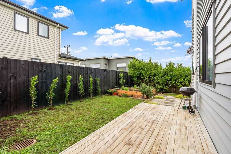 1 Crompton Place Orewa_22