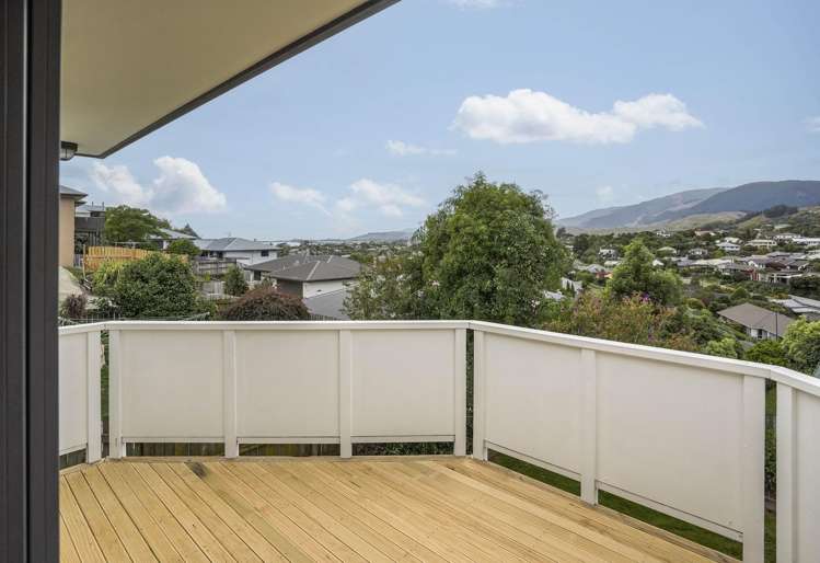 14 Olympus Way Richmond_7