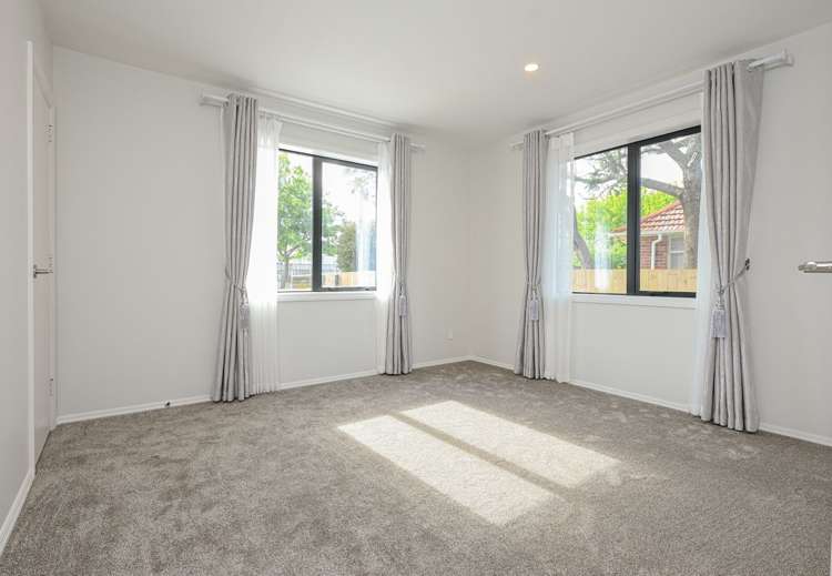 23 Tindall Crescent Otara_5