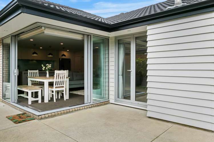 57 Sunningdale Street Wattle Downs_16