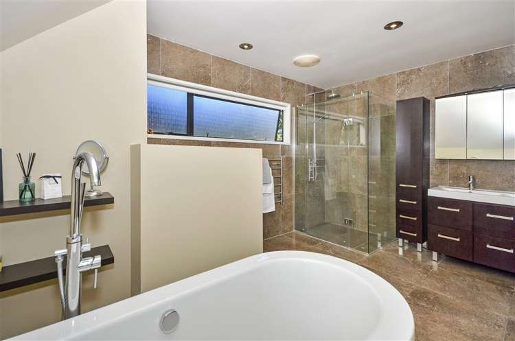 28 Penguin Drive Murrays Bay_11