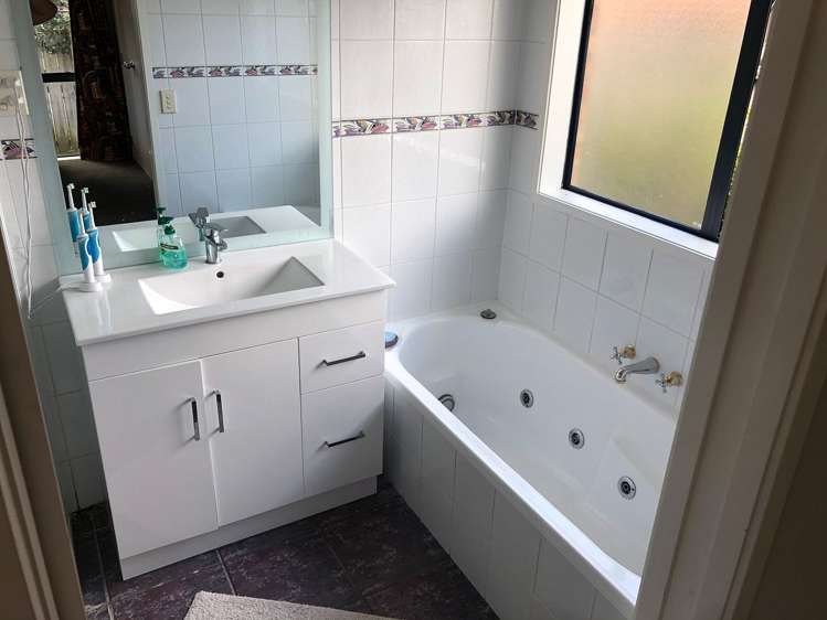 44 Bass Road Albany_6