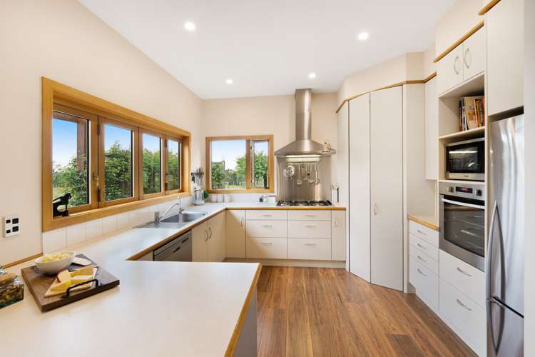 315 River Road Gore Surrounds_1