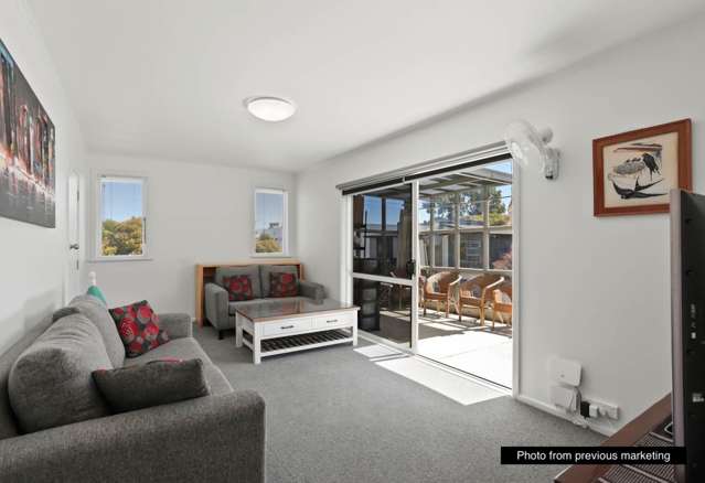 39 Newington Road Henderson_4