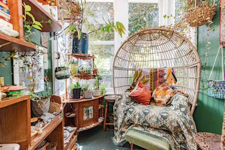 50 Shakespeare Road Bastia Hill_5