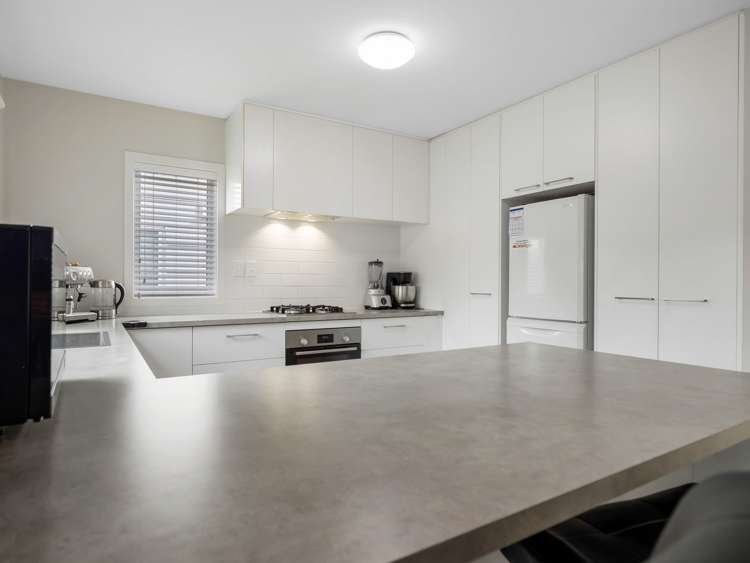 52H Fifth Avenue Enderley_13