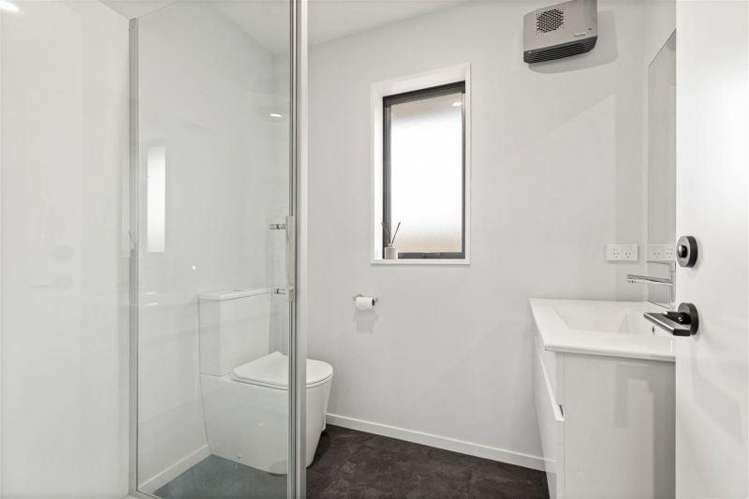 27 Lunn Cr Leeston_16