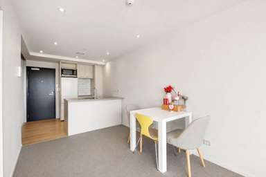 1706/8 Airedale Street_2