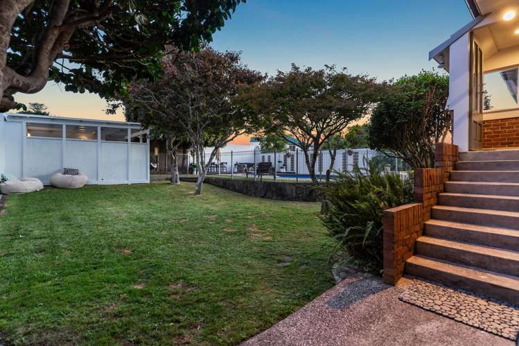 12 Fairleigh Avenue Mount Albert_30