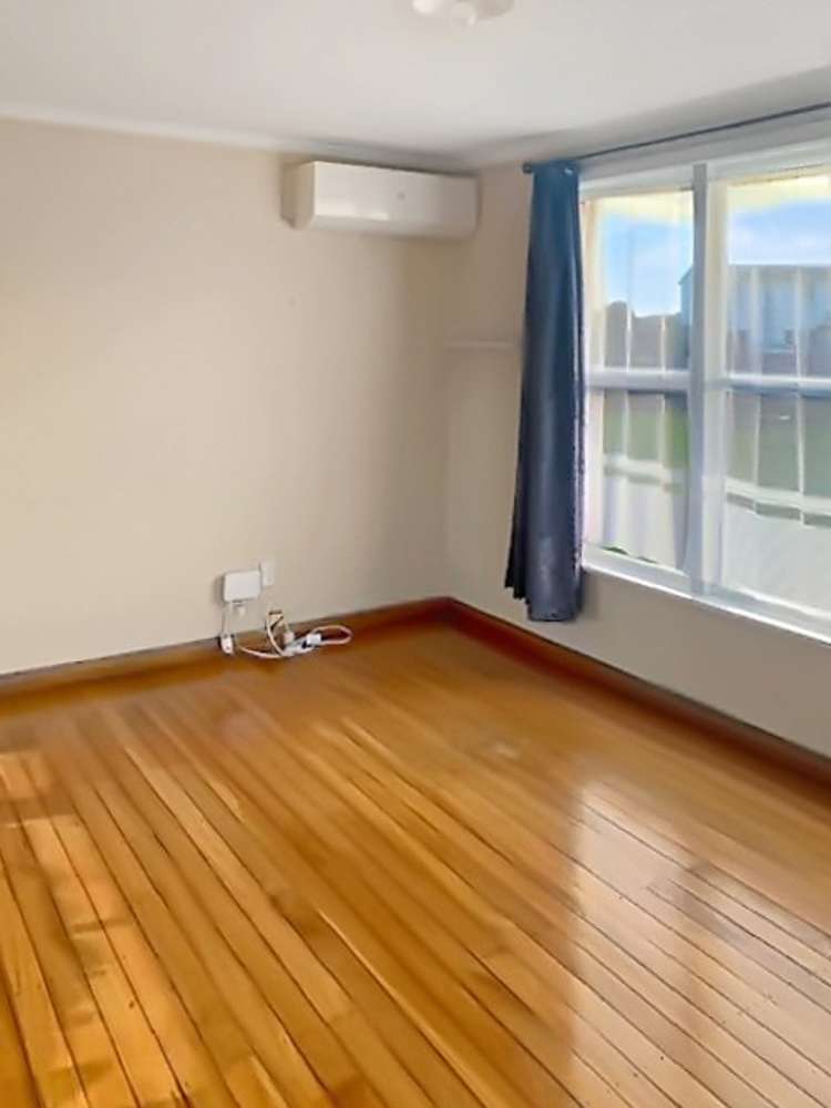 23 Holland Crescent Bulls_4