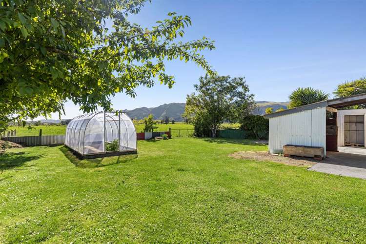 17 Willow Street Takaka_3