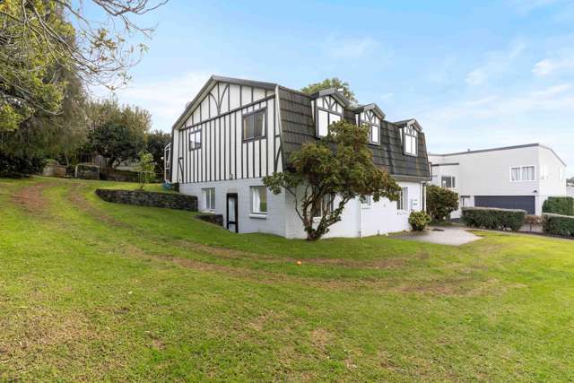 53 Heron Avenue East Matua_3