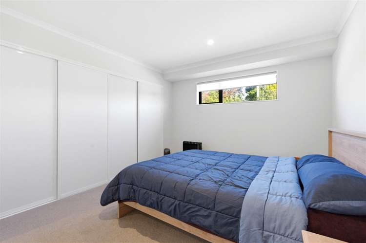 14 Canary Place Stoke_6