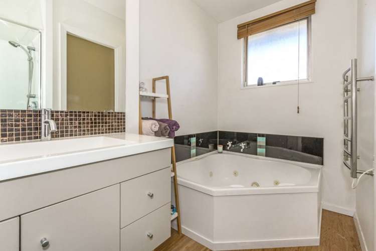 5/125 Geraldine Street Edgeware_7