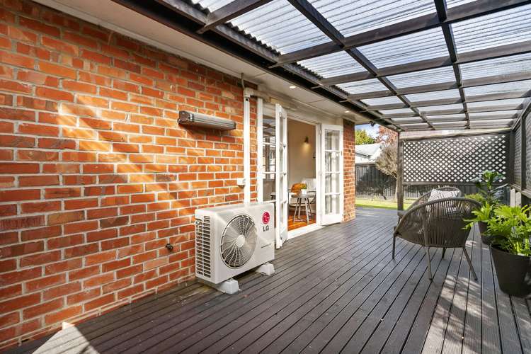 9 Glengarry Road Glen Eden_11