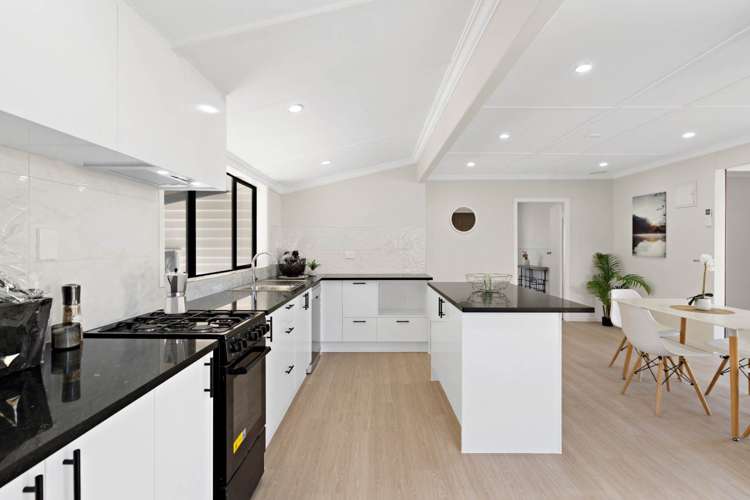 14 Plunket Avenue Papatoetoe_12