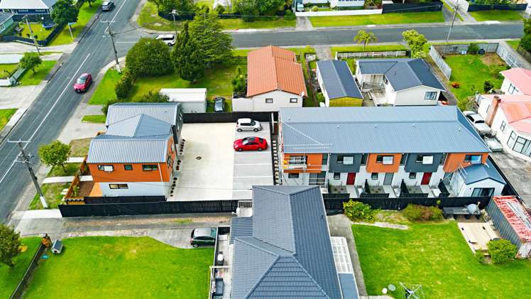 1/17 Rewarewa Road Te Atatu Peninsula_28