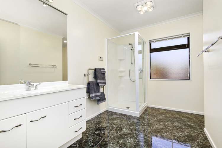 1 Grace Nicholls Grove Riverstone Terraces_14