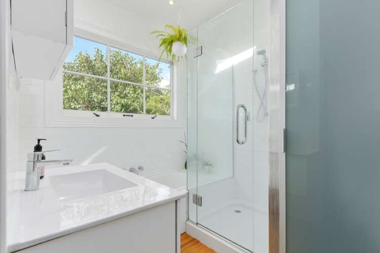 28 Roslyn Terrace Devonport_19