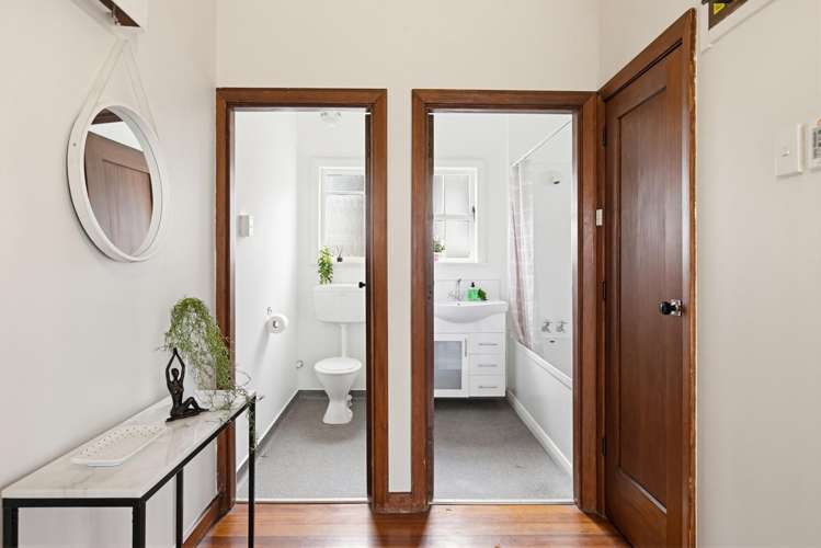 8 Crawford Green Miramar_11