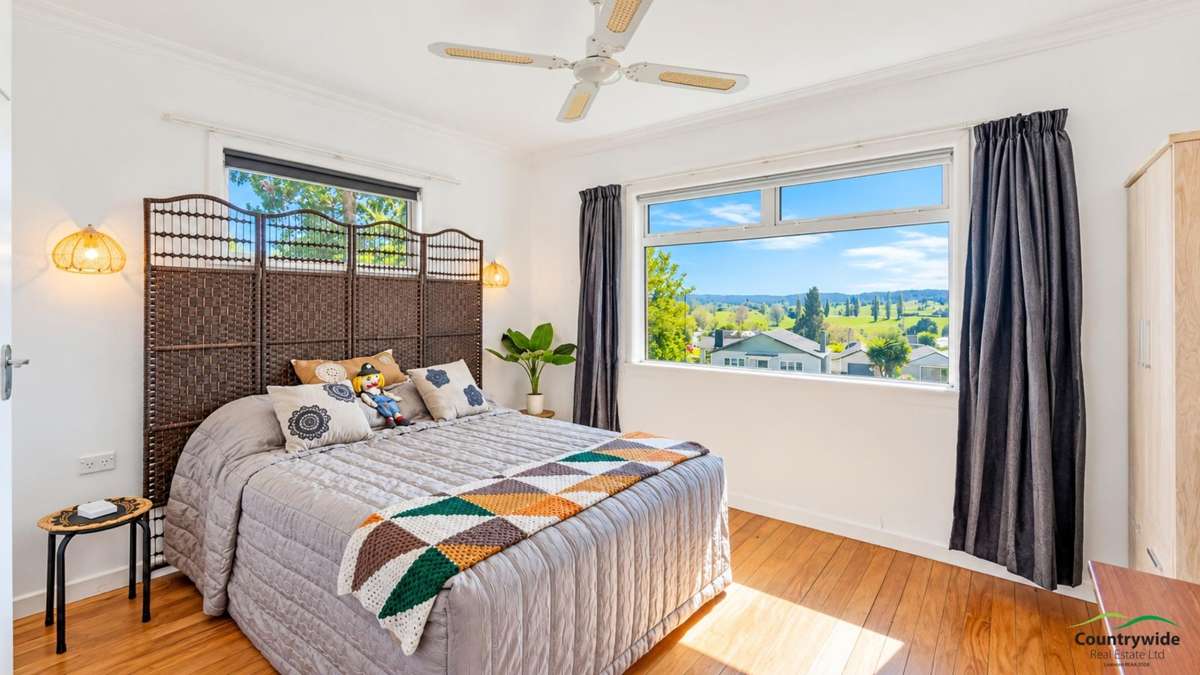 4 Churchill Street_3