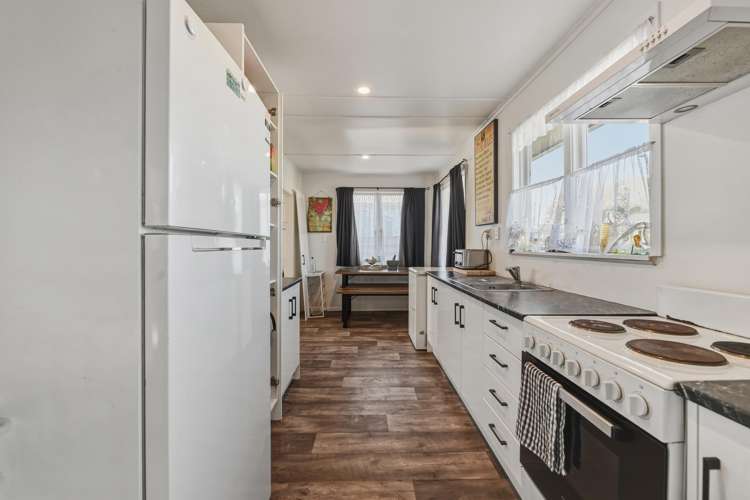 5 Reeve Road Owhata_3