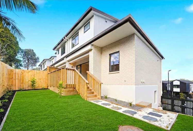 21/20 Melia Place Stanmore Bay_11
