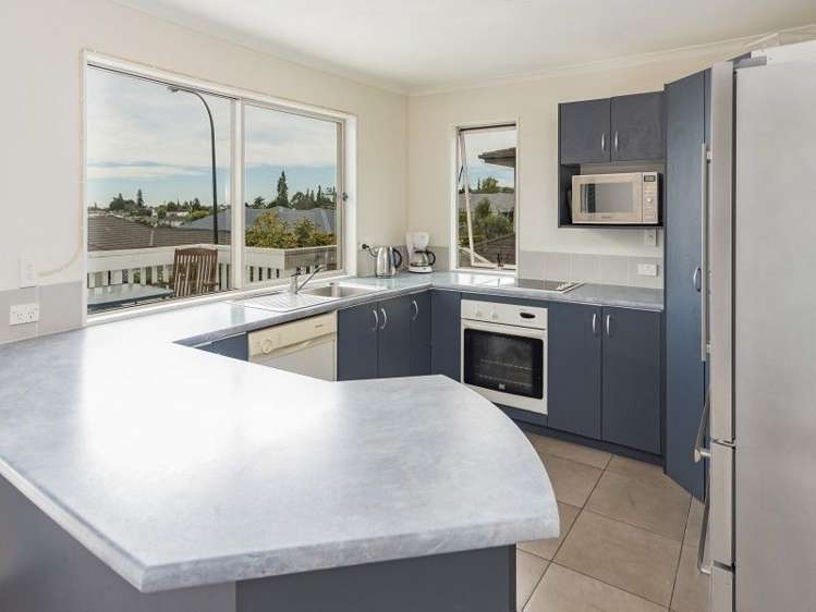 6 Essex Terrace Stoke_6