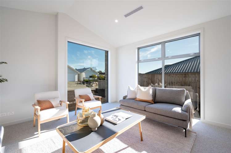11 Greenway Crescent Richmond_15