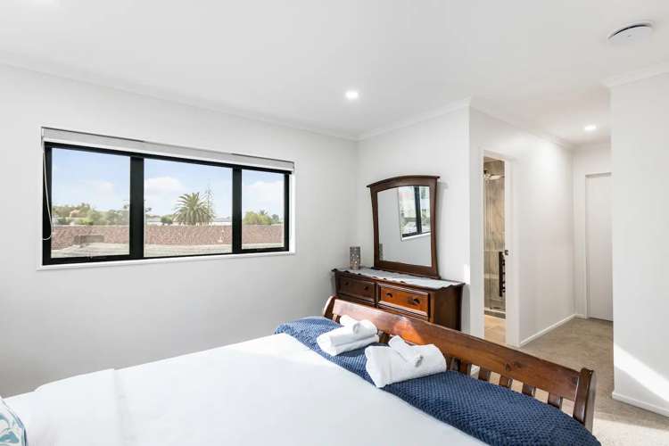 8b Lynette Place Mangere_9