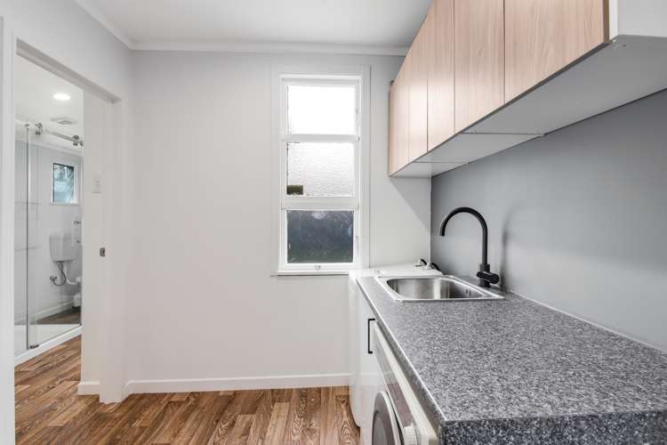 178 Breezes Road Aranui_10