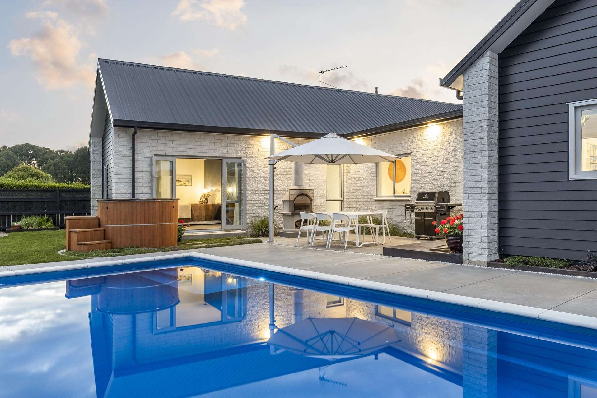 33 Jarrett Terrace Leamington_0