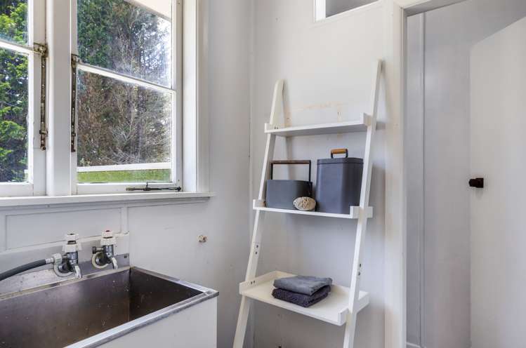 13 Lake Road Mangakino_23