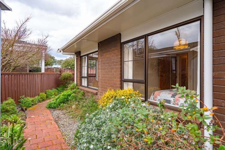 12a Skipage Grove Featherston_17