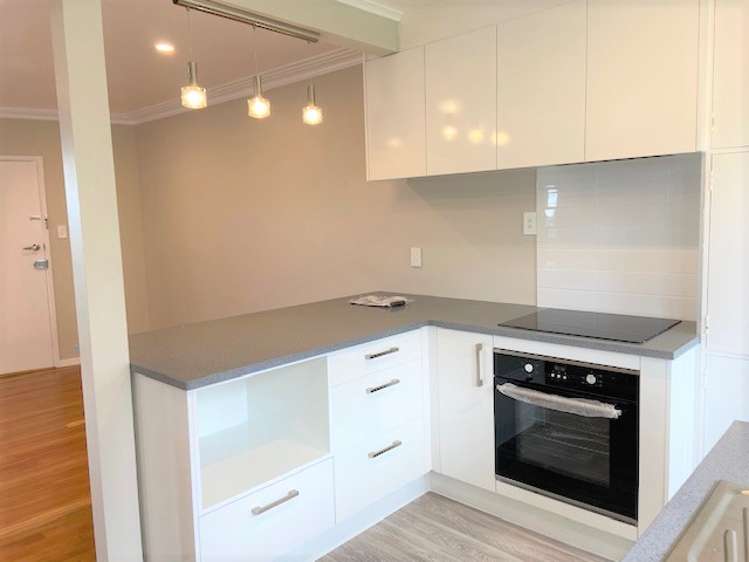 2/36 Jaemont Avenue Te Atatu South_4