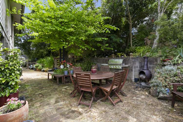 14 Edgewood Way Henderson_30