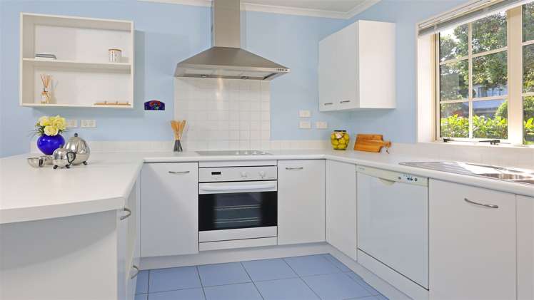 22 Espalier Drive Henderson_9