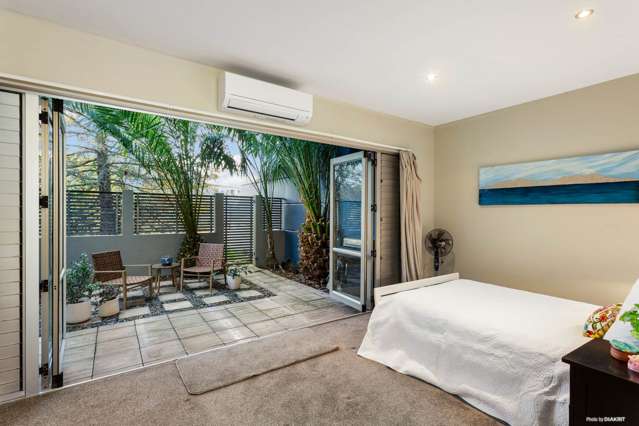 Unit 9/44 William Pickering Drive Albany_4