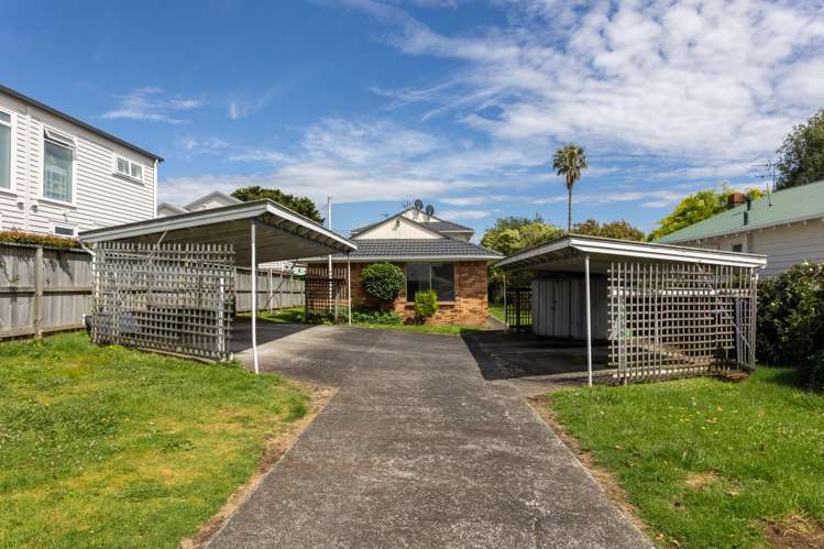 2/45 Willcott Street Mount Albert_10