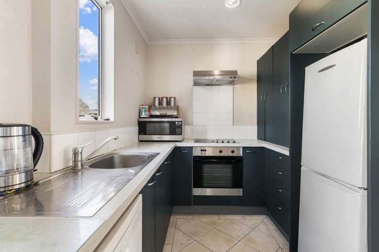 4 Verdale Circle Glen Eden_5
