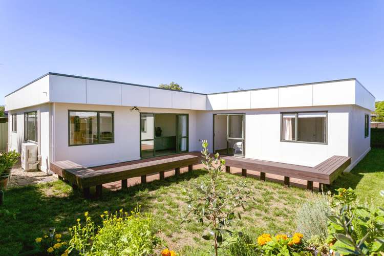 2/12 Laughton Street Taupo_21