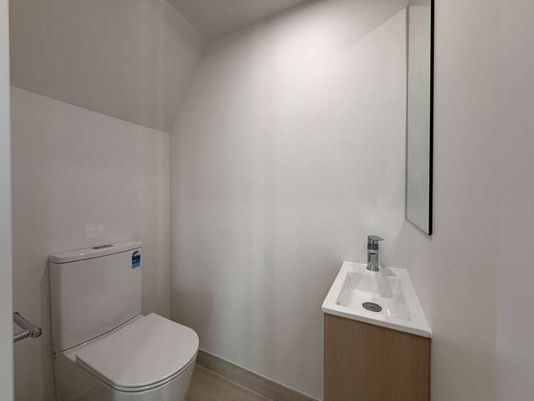 26/21 Von Sturmer Street Mangere East_6
