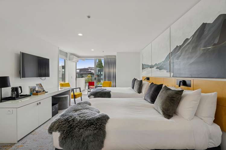 201/21 Stanley Street Queenstown_2