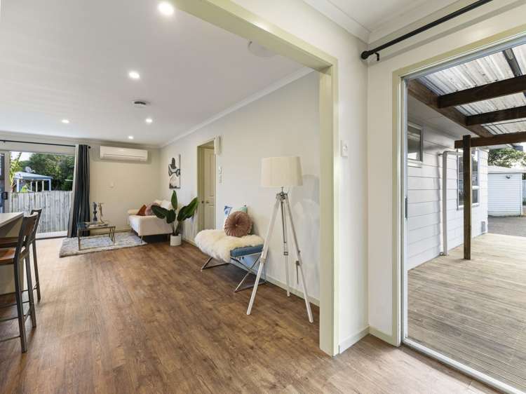 8 Suwyn Place Manurewa_11