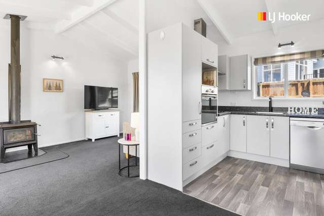 A/34 Dundonald Street Tainui_3