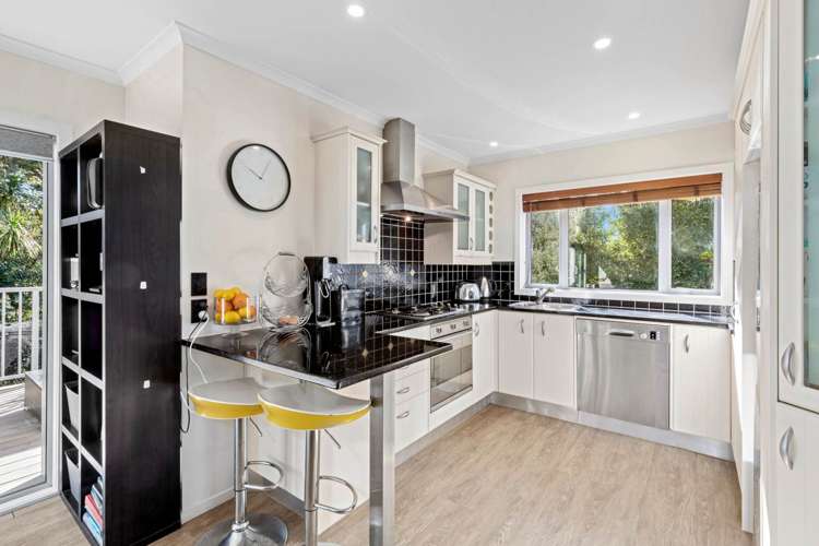 33b Penzance Road Mairangi Bay_8