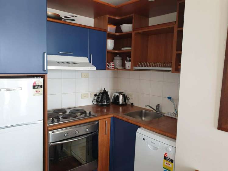 13a/82 Wakefield Street Auckland Central_8