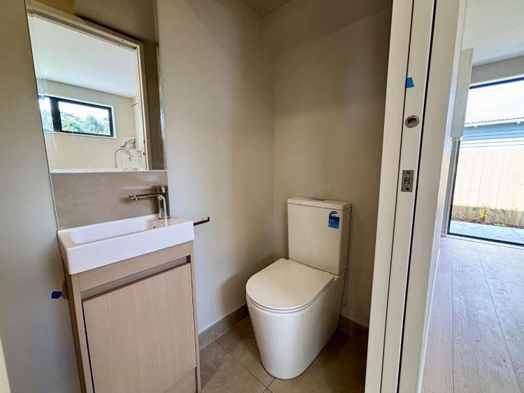 8/73 Glendale Road Glen Eden_3